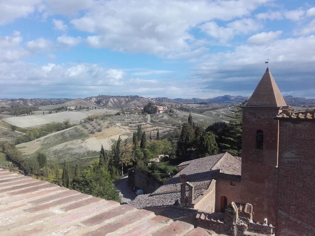 Agriturismo Il Torrione Certaldo Buitenkant foto